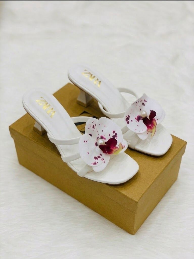 Flowers Heel