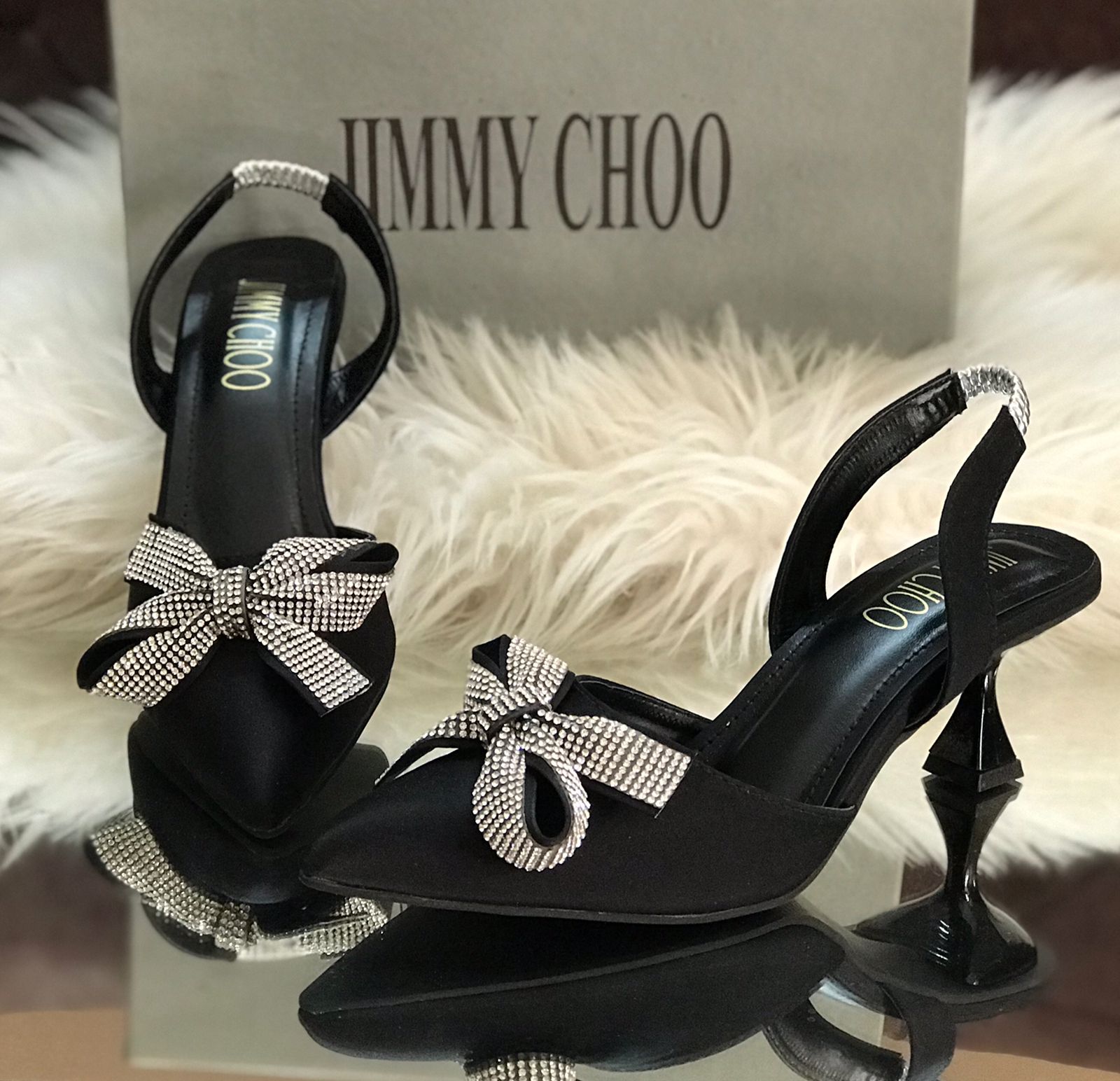 Kitten Heel Premium Article